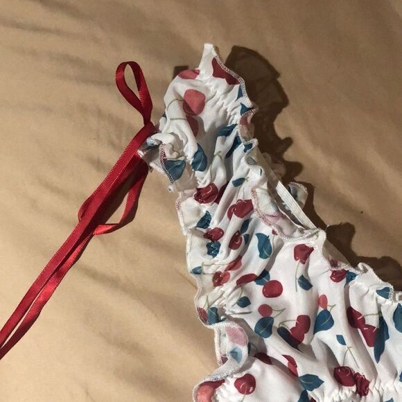 Cute white panties with cherry design and side tie - Picture 6 of 7